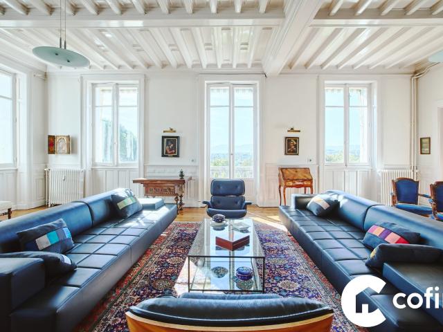 Appartement 7 pièces 288 m²