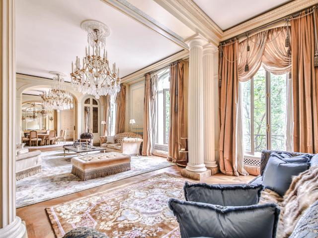Appartement 7 pièces 325 m²