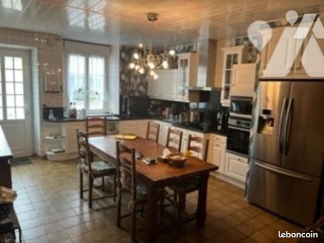 Appartement 7 pièces 360 m²