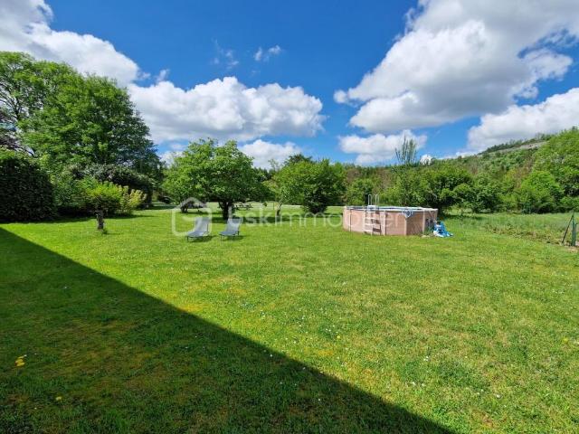 APPARTEMENT 7 PIECES PROXIMITE CLAIRVAUX LES LACS