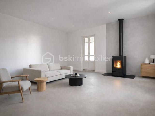 Appartement 80 m² à rénover – Centre ville de Bédarieux