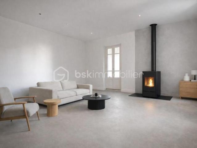 Appartement 80 m² à rénover – Centre ville de Bédarieux
