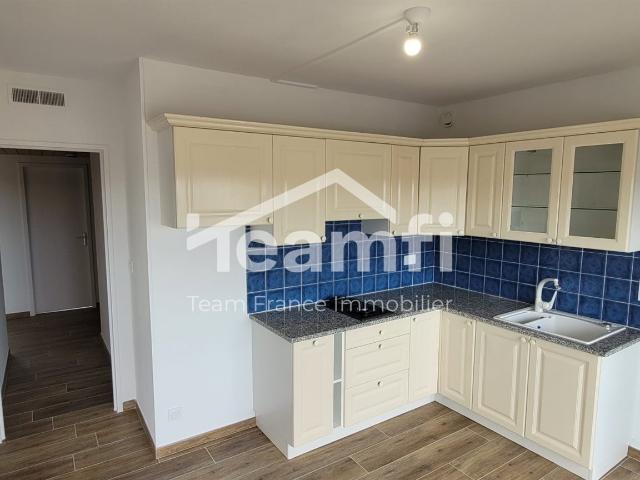 Appartement 80 m² hyper centre ville 79m² Alès