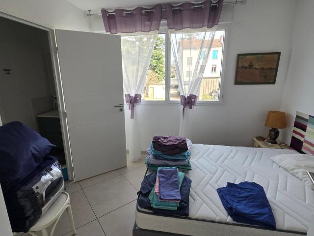 Appartement 80 pièces, 80 m² à louer à Charbonnières les Bains 69260