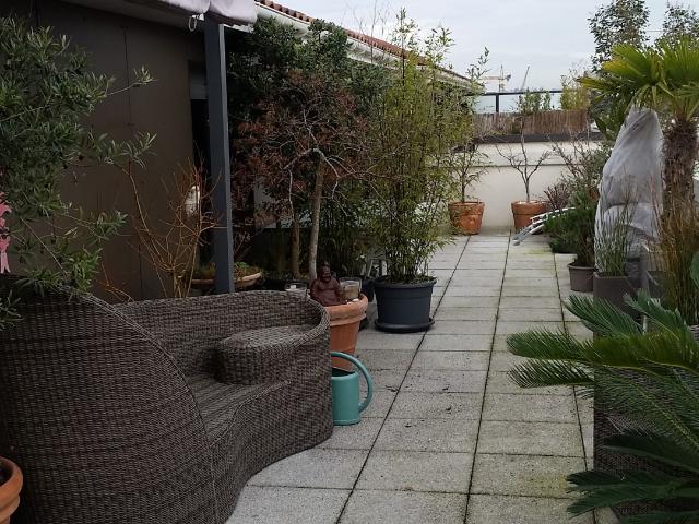 Appartement 82.85 m² 4 Pièces Bordeaux 33300