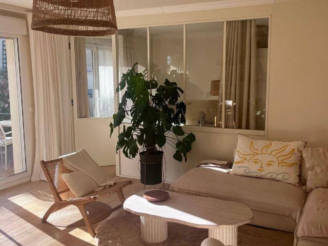 Appartement 87 m² comme une maison avec jardin privatif – 5 min du RER E