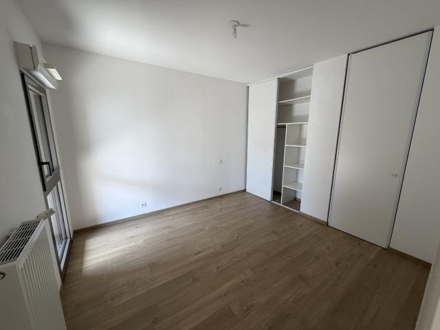 Appartement 84.4 m² 4 Pièces Bordeaux 33800