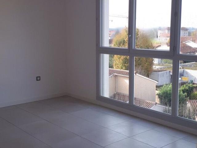 Appartement, 87 m² à louer à Meyzieu 69330