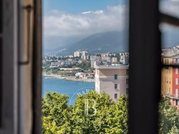 Bastia, Haute-Corse, Corse - Cuisine équipée