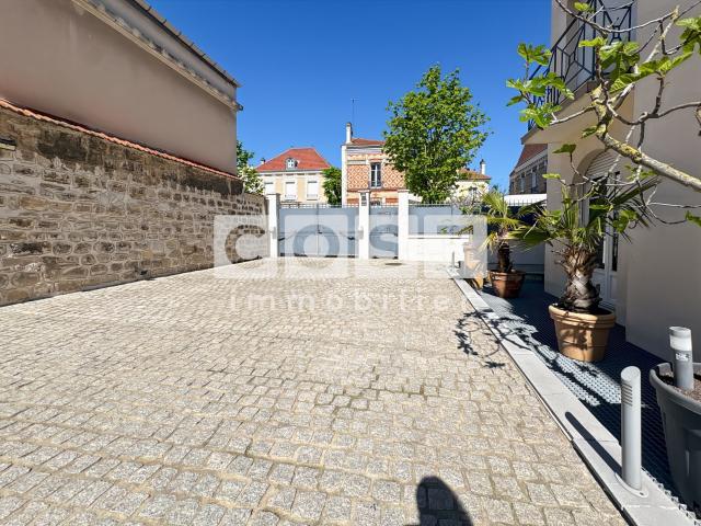 Appartement 8 pièces 138 m²