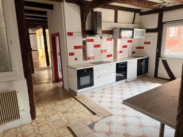 Appartement 8 pièces 158 m²
