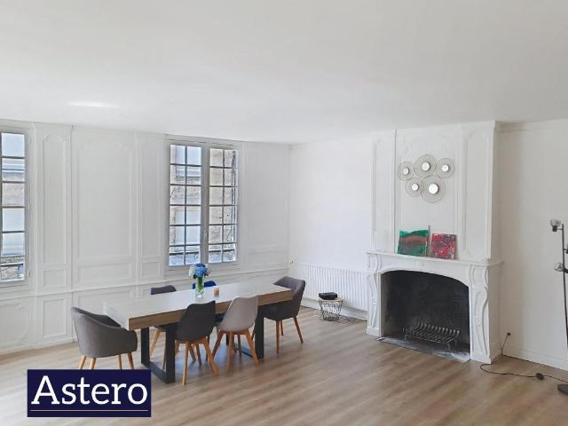 Appartement 8 pièces 168 m²