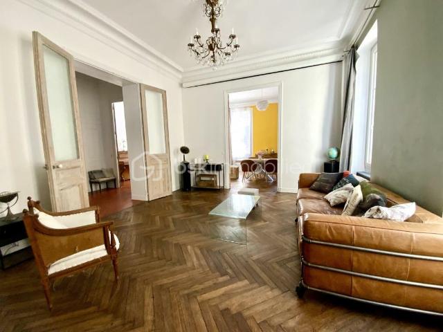 Appartement 8 pièces 175 m²