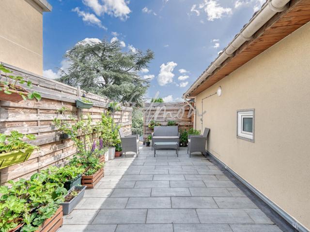 Appartement 8 pièces 179 m²