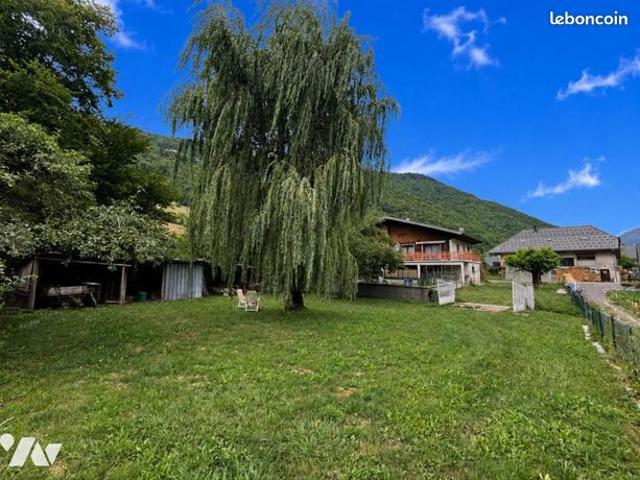 Maison 8 pièces 184 m²