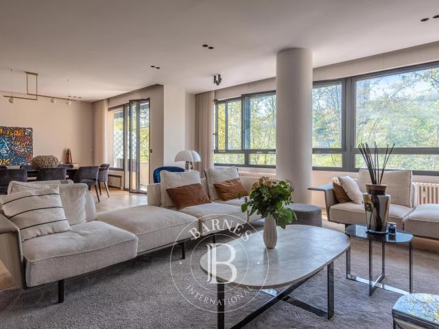 Appartement 8 pièces 187 m²