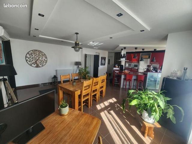 Appartement 8 pièces 198 m²