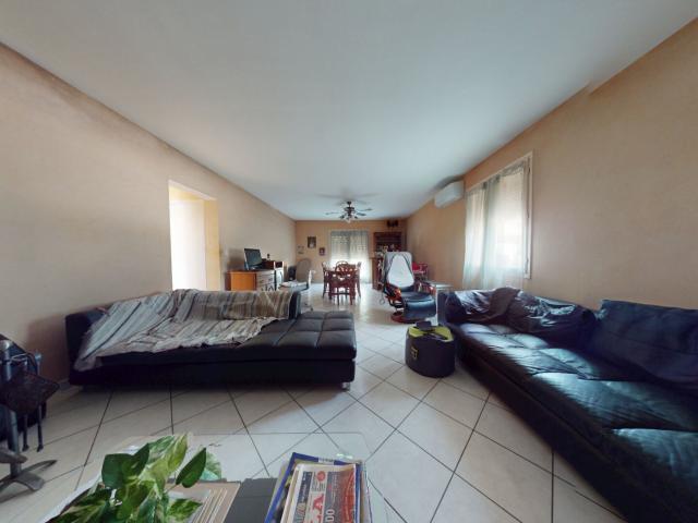Appartement 8 pièces 200 m²