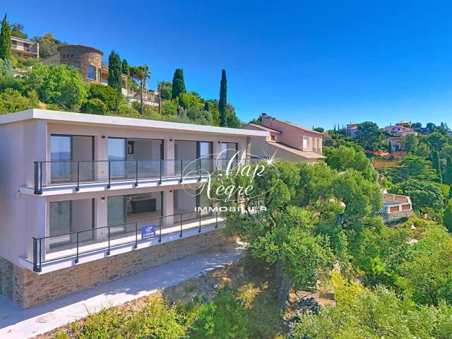 Appartement 8 pièces 202 m²