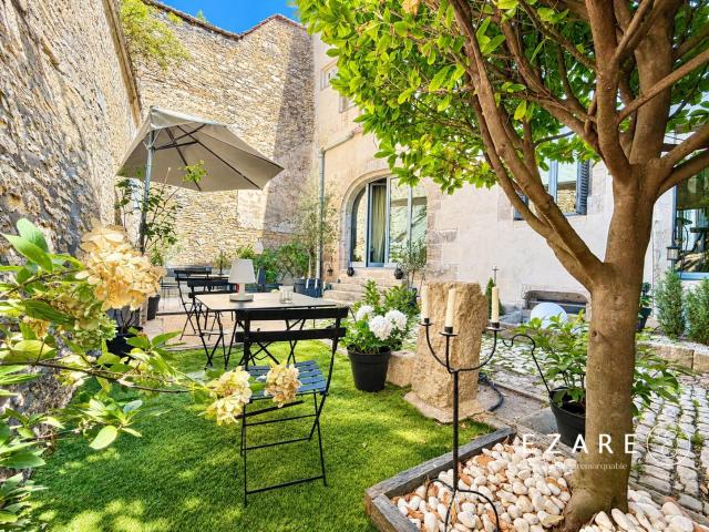 Appartement 8 pièces 206 m²