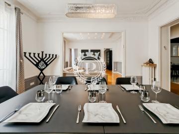 Appartement 8 pièces 207 m²