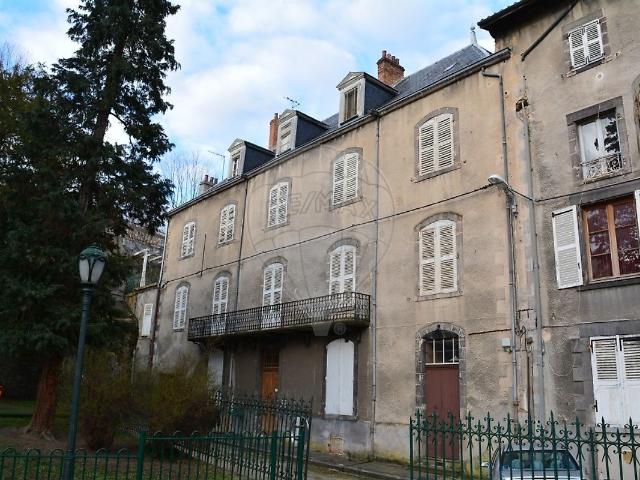 Appartement 8 pièces 208 m²