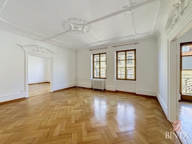 Appartement 8 pièces 208 m²