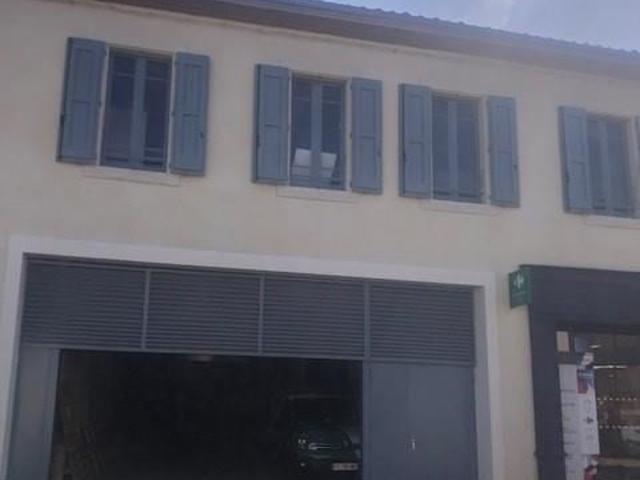Appartement 8 pièces 220 m²
