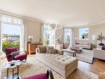 Appartement 8 pièces 265 m²