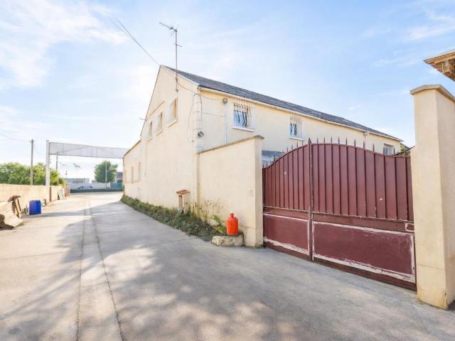 Appartement 8 pièces 286 m²