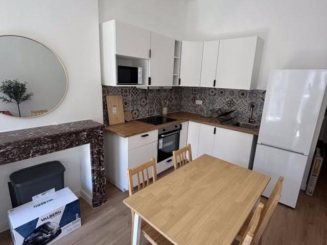 Appartement, 93 m² à louer à Marseille 1 13001
