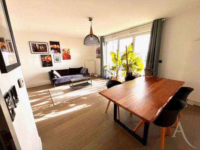 Appartement 90m2 en duplex Metz Gare / Centre Pompidou