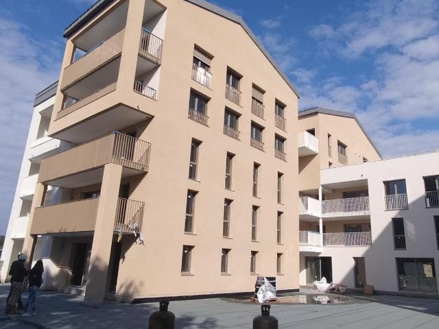 Appartement, 91 m² à louer à Vitré 35500