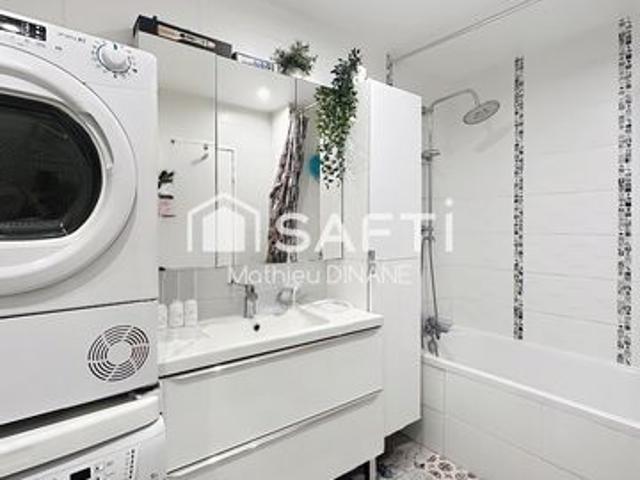 Appartement 98m2 avec ascenseur et deux balcons