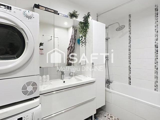 Appartement 98m2 avec ascenseur et deux balcons