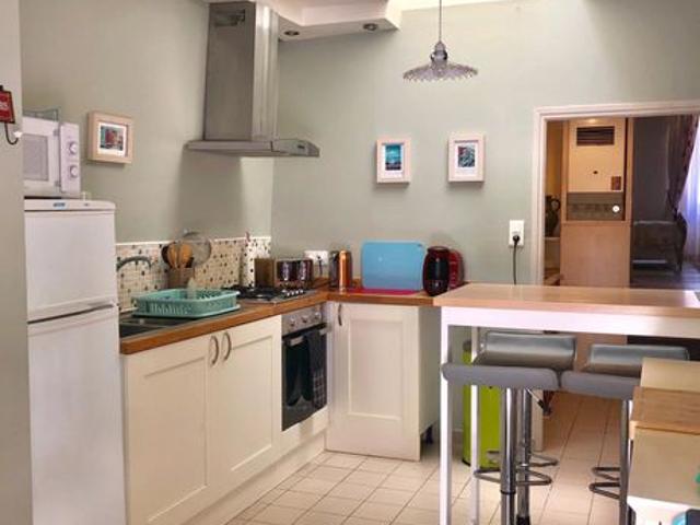 Appartement 9 pièces 105 m²