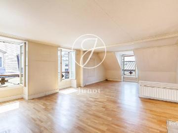 Appartement 9 pièces 164 m²