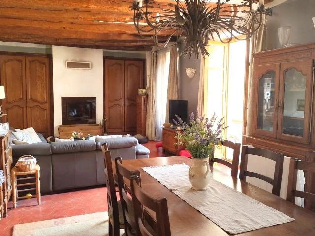 Appartement 9 pièces 190 m²