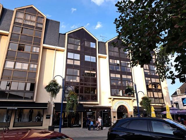 Appartement 9 pièces 191 m²