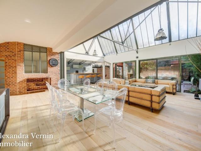 Appartement 9 pièces 316 m²