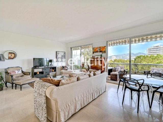Appartement 100m² Marseille 8ème