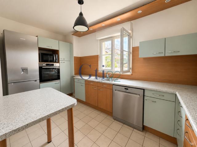 Appartement 101 m² 4 Pièces Clamart 92140