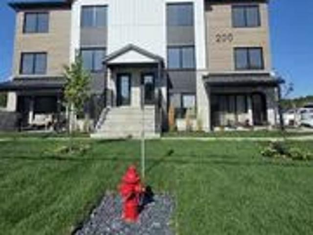 Appartement · 101 m² · Waterloo