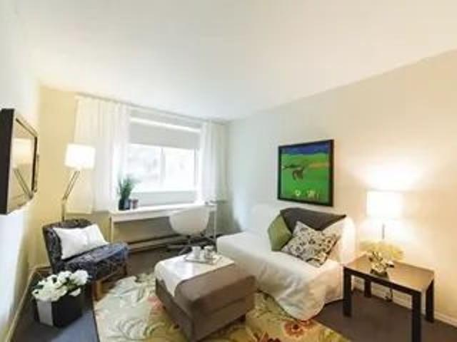 Appartement · 102 m² · Westmount