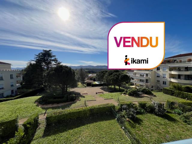 Appartement 103 m2 avec terrasse dans résidence de standing 103m² Charbonnières les Bains
