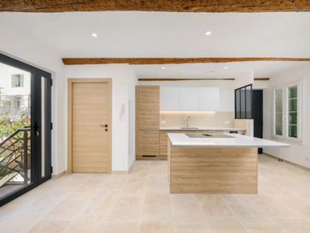 Appartement 107 m2 ANTIBES