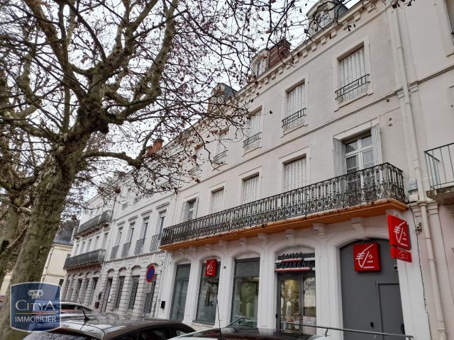 Appartement 10 pièces 230 m²
