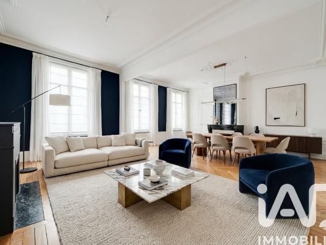 Appartement 10 pièces 305 m²