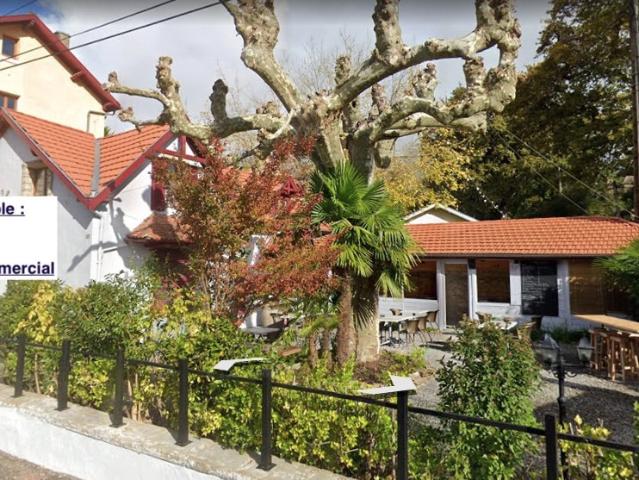 Appartement 10 pièces 360 m²