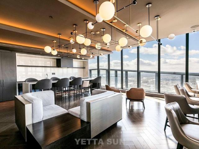 Appartement 1106 1288 Rue St Antoine O